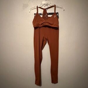 Gymshark Elevate Ruched Sports Bra and Scrunch Butt Leggings Set Rust Brown M